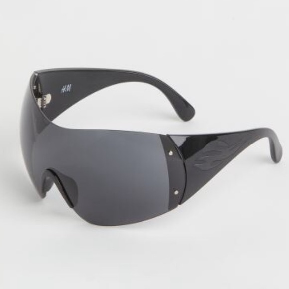 H&M Sunglasses with storage pouch main image 5